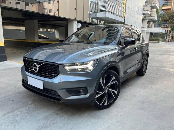 VOLVO XC40 2.0 T5 GASOLINA R-DESIGN AWD GEARTRONIC VOLVO XC40 2.0 T5 GASOLINA R-DESIGN AWD GEARTRONIC